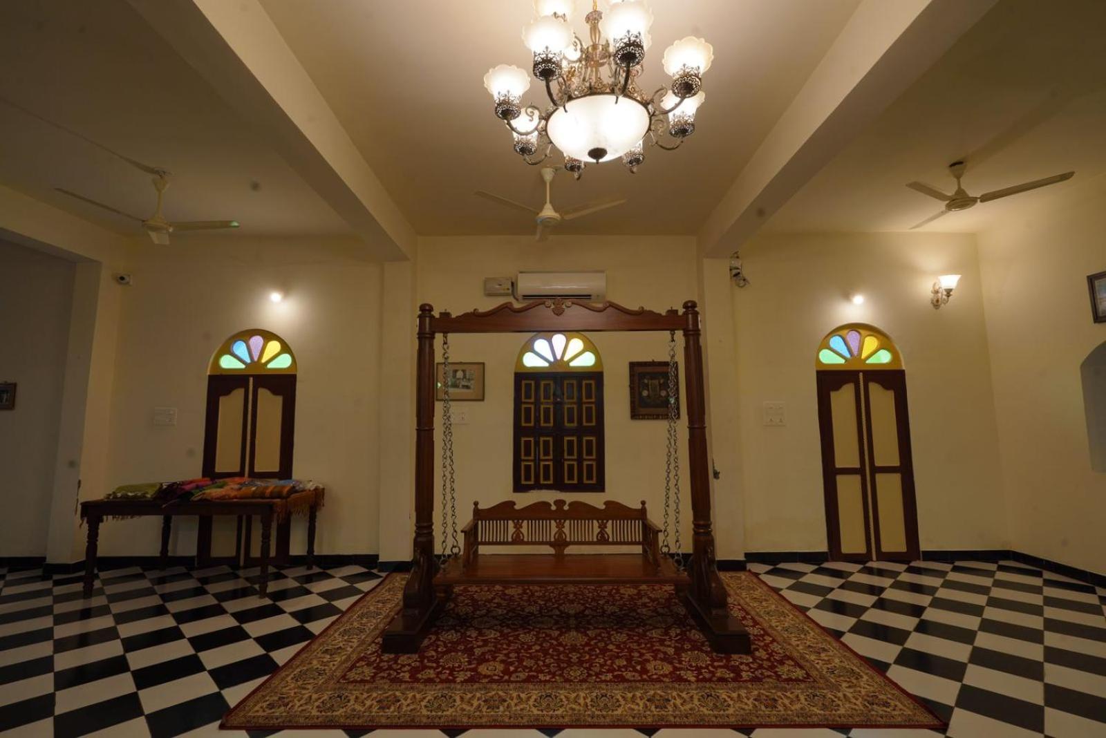 The Chettinad Heritage Kanadukattan Экстерьер фото